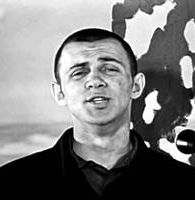 Неизвестный зек в фильме Калина Красная: Я по-прежнему такой же нежный...